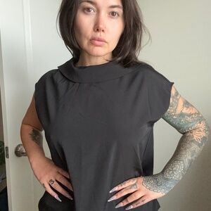 NWT Commense Office Top